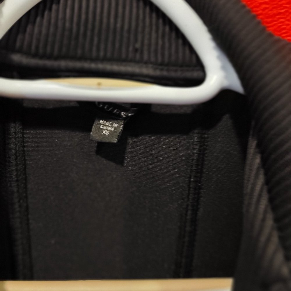 Jacket - Picture 6 of 6